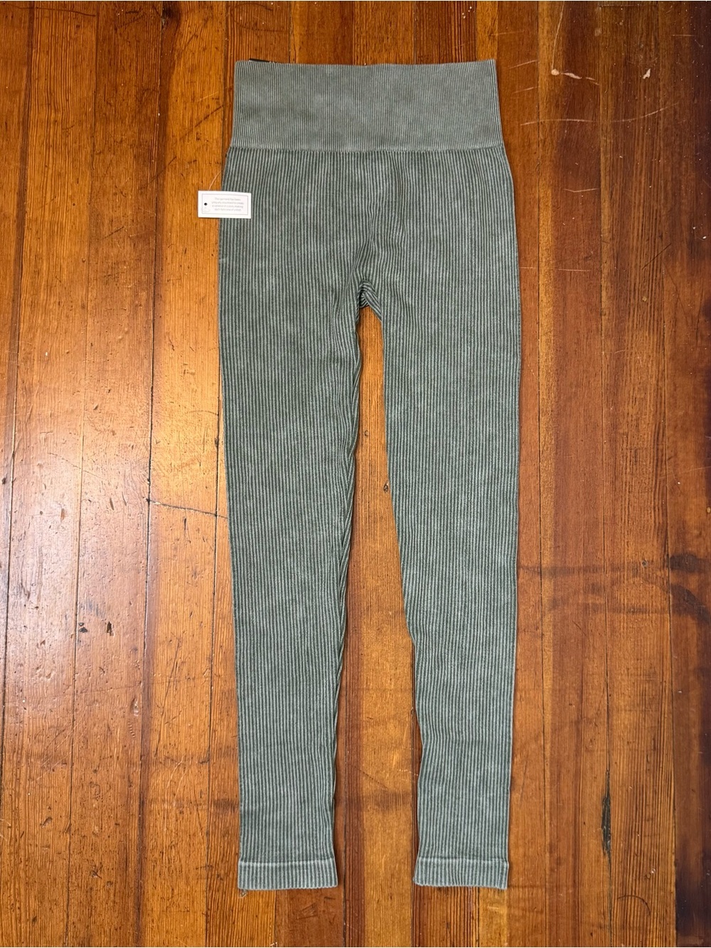No Boundaries High- Rise leggings Ankle Length Green